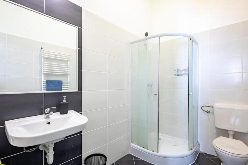 Cityscape Budget Zichy Loft *